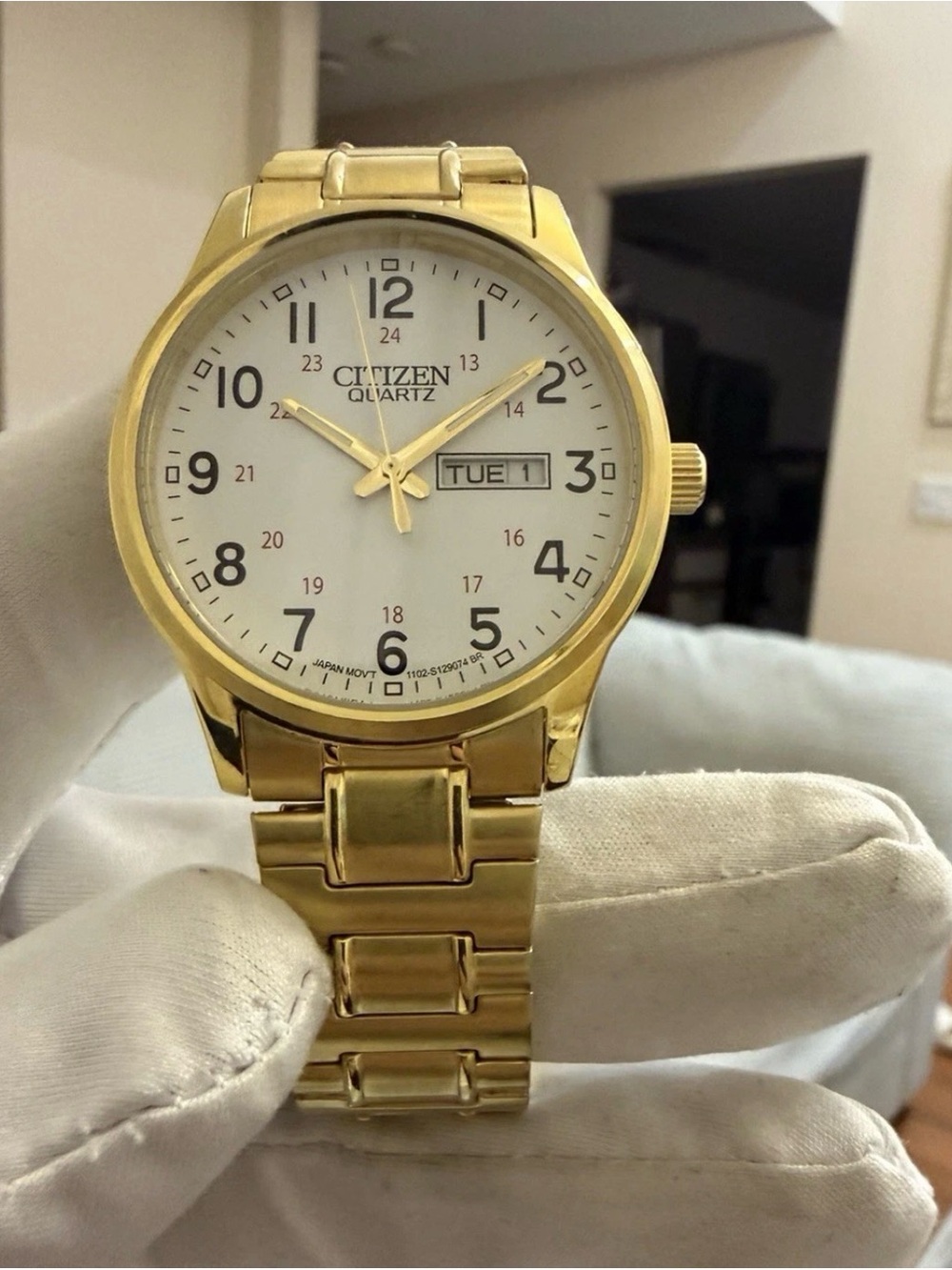 Citizen Men's Quartz Watch Gold Tone 1102-S090091 White Military Dial Day/Date